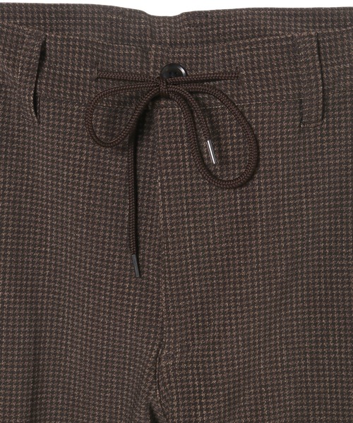 CROWDED CLOSET（クラウデッドクローゼット）の「ヘリンボーン柄ストレッチジャージパンツ／セットアップ対応／ビジカジ／ON・OFF兼用（その他パンツ・メンズ・ブラウン/グレー・01/02/03/04）」の10枚目の写真