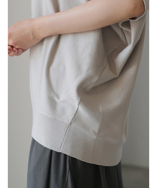 AMERICAN HOLIC（アメリカンホリック）の「ドルマン変形ニットプルオーバー（ニット/セーター・レディース・チャコールグレー/ブルー/グレイッシュベージュ・M/L）」の12枚目の写真