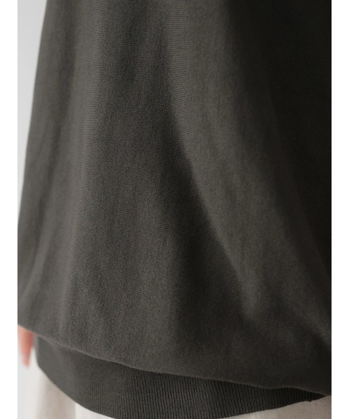 AMERICAN HOLIC（アメリカンホリック）の「ドルマン変形ニットプルオーバー（ニット/セーター・レディース・チャコールグレー/ブルー/グレイッシュベージュ・M/L）」の17枚目の写真