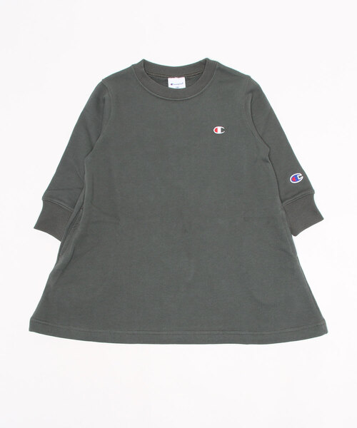 Champion(チャンピオン)の「Champion/チャンピオン CREW NECK ONEPIECE(ワンピース・キッズ・ベージュ/ネイビー/グレー/ブルー/チャコール/ブラック・110cm/130cm/140cm/150cm/160cm/100cm/120cm)」の4枚目の写真
