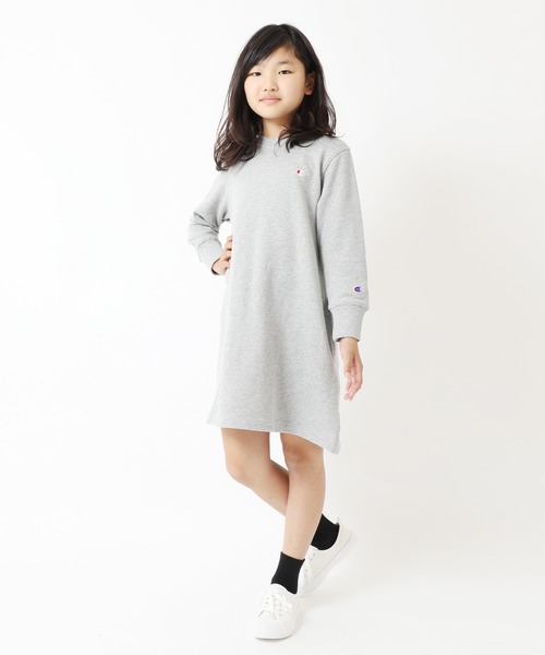 Champion(チャンピオン)の「Champion/チャンピオン CREW NECK ONEPIECE(ワンピース・キッズ・ベージュ/ネイビー/グレー/ブルー/チャコール/ブラック・110cm/130cm/140cm/150cm/160cm/100cm/120cm)」の1枚目の写真