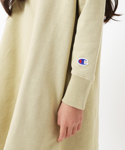 Champion(チャンピオン)の「Champion/チャンピオン CREW NECK ONEPIECE(ワンピース・キッズ・ベージュ/ネイビー/グレー/ブルー/チャコール/ブラック・110cm/130cm/140cm/150cm/160cm/100cm/120cm)」の8枚目の写真