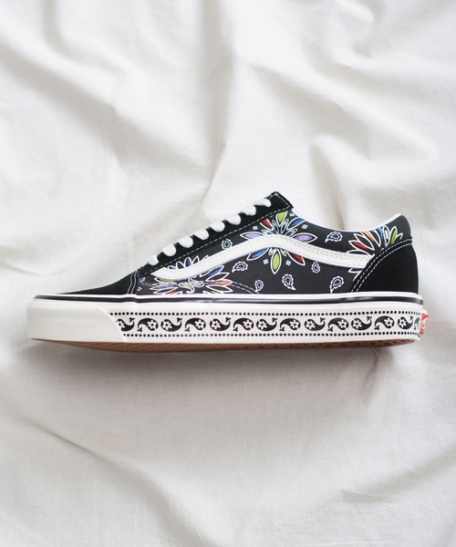 And A（アンドエー）の「VANS ヴァンズ / OLD SKOOL 36 DX オールドスクール スエード キャンバス 刺繍 ローカットスニーカー / VN0A54F39GG（スニーカー・メンズ・ブラック・27cm/28cm/27.5cm/26.5cm）」の5枚目の写真