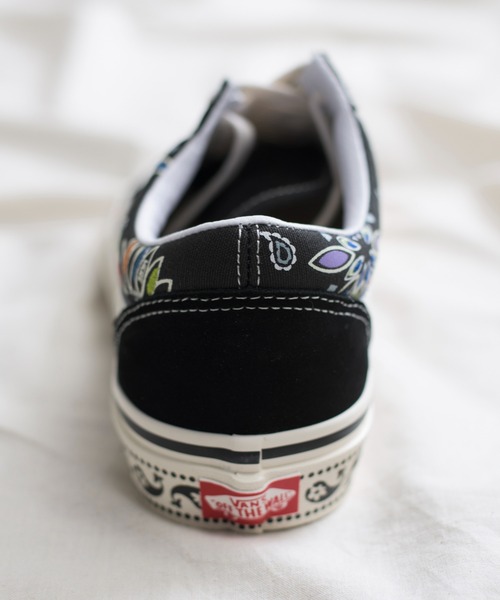 And A（アンドエー）の「VANS ヴァンズ / OLD SKOOL 36 DX オールドスクール スエード キャンバス 刺繍 ローカットスニーカー / VN0A54F39GG（スニーカー・メンズ・ブラック・27cm/28cm/27.5cm/26.5cm）」の10枚目の写真