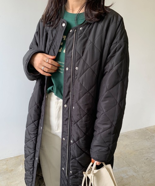 LIAN（リアン）の「リバーシブルキルティングロングコート（ノーカラーコート・レディース・アイボリー/ブラック/モカ/カーキ・FREE）」の21枚目の写真