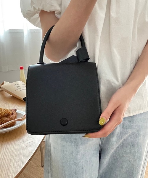 LA VORAGINE(ラ ヴォラジネ)の「ボックスデザイン ショルダーバッグ/ハンドバッグ(ショルダーバッグ・レディース・ブラック/ブラウン/ライトブラウン・FREE)」の10枚目の写真