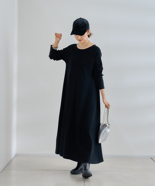 DouDou（ドゥドゥ）の「バックスリット変わり織ワンピース（ワンピース・レディース・ブラック/グレイッシュベージュ・FREE）」の10枚目の写真