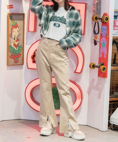 WEGO（ウィゴー）の「WEGO/デニムスリットフレアパンツ（デニムパンツ・レディース・ベージュ/インディゴブルー/ブラック系その他・MEDIUM/SMALL）」の7枚目の写真