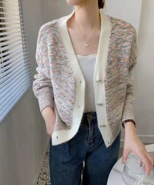 Jewelobe(ジュエローブ)の「マルチカラーニットカーディガン(カーディガン/ボレロ・レディース・ベージュ/ブラック/アイボリー/パープル・FREE)」の2枚目の写真