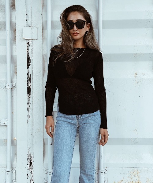 esutoreja（エストレジャ）の「シースルースリットトップス（Tシャツ/カットソー・レディース・ホワイト/ブラック/コーラルピンク・FREE）」の2枚目の写真