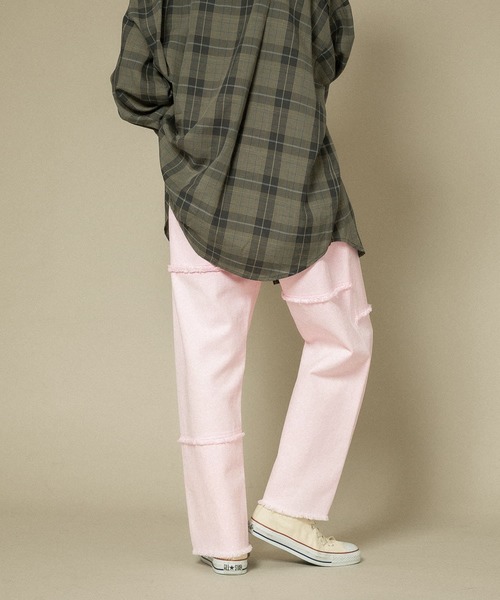 KBF（ケイビーエフ）の「パッチワークストレートデニム（デニムパンツ・レディース・ピンク/ブルー/ホワイト・36/38）」の3枚目の写真