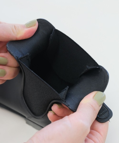 AmiAmi(アミアミ)の「キッズサイドゴアレインブーツ/雨晴兼用(レインシューズ・キッズ・ブラック/ダークアッシュ・34/32/30/31/33)」の5枚目の写真