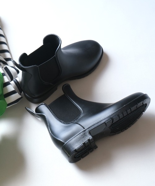 AmiAmi(アミアミ)の「キッズサイドゴアレインブーツ/雨晴兼用(レインシューズ・キッズ・ブラック/ダークアッシュ・34/32/30/31/33)」の10枚目の写真