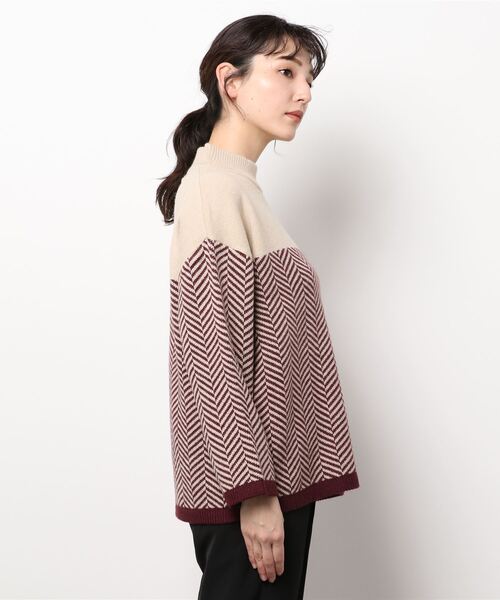 Lugnoncure（ルノンキュール）の「幾何柄ジャカードニット（ニット/セーター・レディース・ボルドー/ベージュ/ブラウン・ﾌﾘ-）」の4枚目の写真
