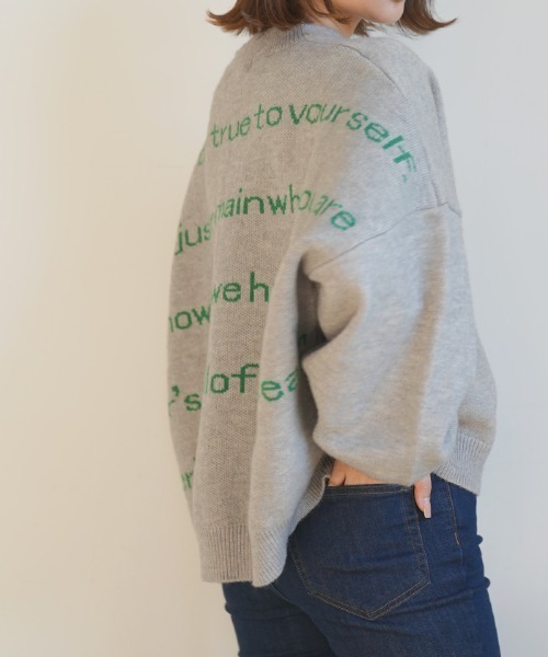 Futier land（フューティアランド）の「バックロゴワイドニット（ニット/セーター・レディース・ブラック/グレー/モカ/グリーン/グレイッシュベージュ・FREE）」の7枚目の写真