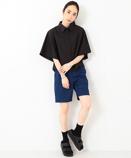 Ray BEAMS（レイビームス）の「●FACTOTUM FEMME / 別注 ワイドシャツ（シャツ/ブラウス・レディース・ホワイト/ブラック・ONE SIZE）」の4枚目の写真