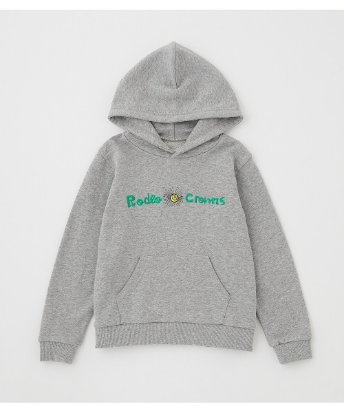 RODEO CROWNS WIDE BOWL（ロデオクラウンズワイドボウル）の「キッズ Ryu Ambe スウェットパーカー（パーカー・キッズ・アイボリー/ブラック/杢グレー・110/120/130/140）」の3枚目の写真