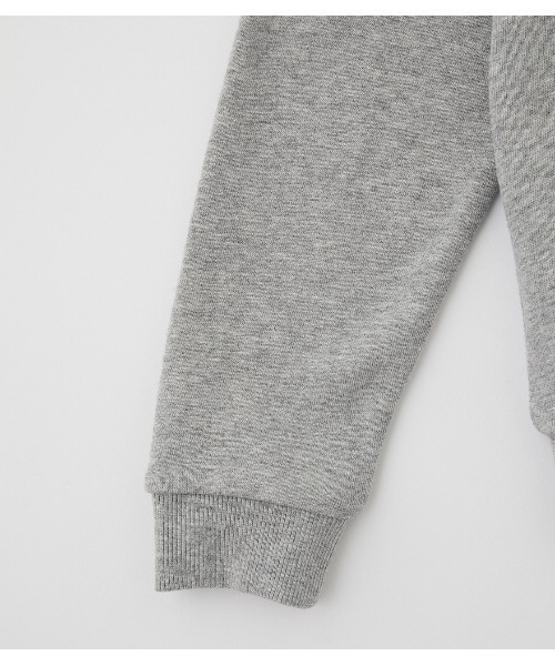 RODEO CROWNS WIDE BOWL（ロデオクラウンズワイドボウル）の「キッズ Ryu Ambe スウェットパーカー（パーカー・キッズ・アイボリー/ブラック/杢グレー・110/120/130/140）」の7枚目の写真