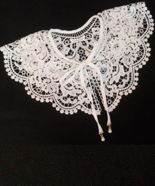 DAY CLOSET(デイ クローゼット)の「レディース クロシェ編みの大きめ付け襟 Eタイプ(付け襟・レディース・ホワイト/ブラック/ホワイト系その他/ブラック系その他・ONE SIZE)」の16枚目の写真