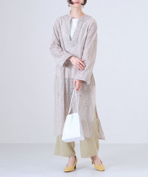 ORiental TRaffic（オリエンタルトラフィック）の「跳べるパンプス スクエアトゥヒール R-3204（パンプス・レディース・イエロー/ブラック/グレー・34/37/42/33/35/40/36/38/41/43/39）」の17枚目の写真