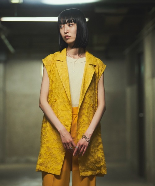 VACANCY(ヴァカンシー)の「SETUPヴィンテージレースジレ(ベスト・レディース・ブラック/イエロー・FREE)」の10枚目の写真