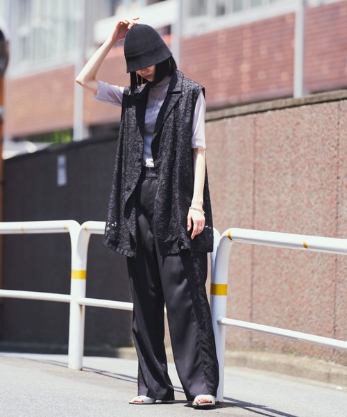 VACANCY(ヴァカンシー)の「SETUPヴィンテージレースジレ(ベスト・レディース・ブラック/イエロー・FREE)」の21枚目の写真