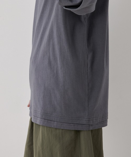 JUNRED(ジュンレッド)の「ビッグシルエットフェイクレイヤードロンT(Tシャツ/カットソー・メンズ・チャコールグレー/ベージュ/ブルー・S/M/L)」の8枚目の写真