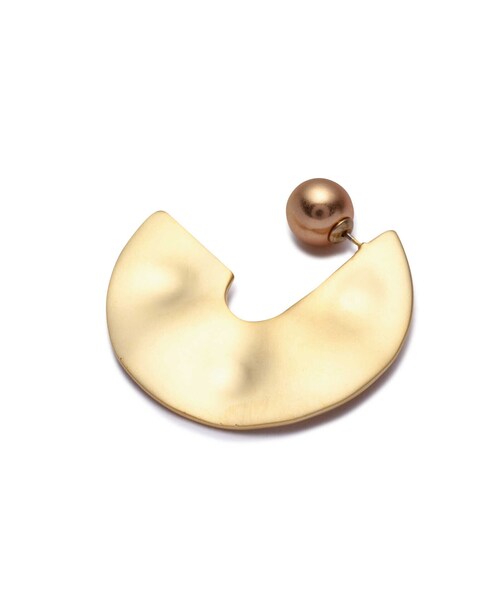 PINKY&DIANNE（ピンキーアンドダイアン）の「ラウンドプレートピアス（ピアス（両耳用）・レディース・ゴールド・ONE SIZE）」の11枚目の写真