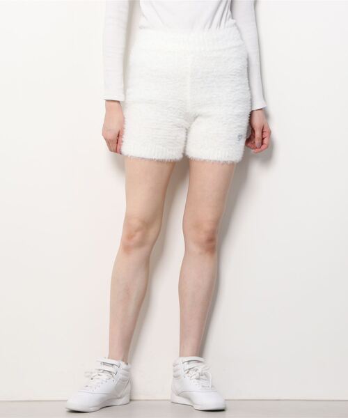 Reebok(リーボック)の「クラシック WDE コージー レギンス ショーツ / CL WDE COZY LEGGING SHORT(その他パンツ・レディース・オフホワイト・SMALL/MEDIUM/LARGE/X-LARGE)」の6枚目の写真