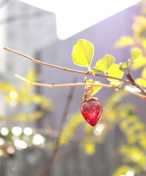 ACCOMMODE（アコモデ）の「クリアフルーツイヤリング（イヤリング・レディース・パープル/レッド/イエロー・FREE）」の7枚目の写真