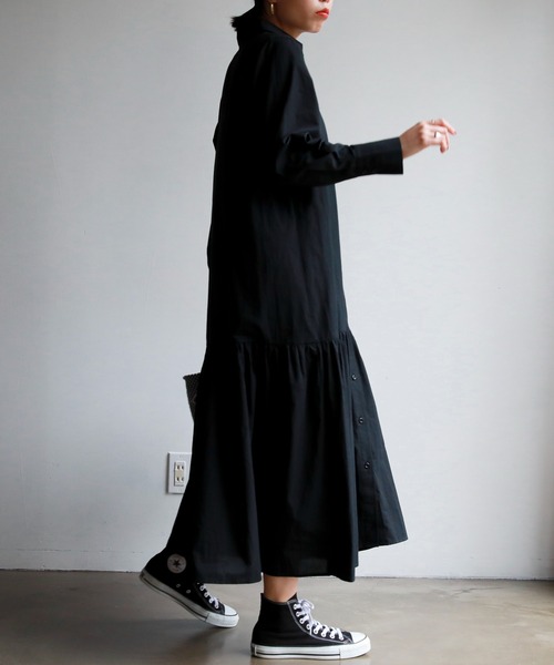 feepur（フェピュール）の「ティアードマキシシャツワンピース（シャツワンピース・レディース・ホワイト/ブラック/ベージュ/サックスブルー・MEDIUM）」の13枚目の写真