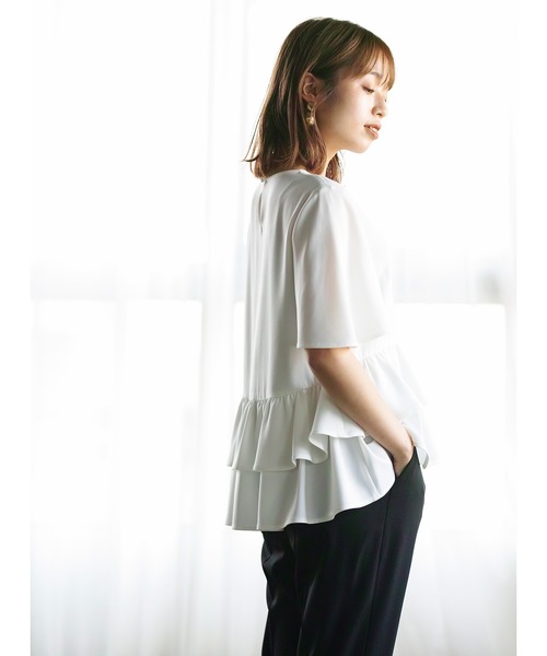 WHITE JOOLA(ホワイトジョーラ)の「【洗濯機で洗える!・WEB限定】フレアー半袖ティアードブラウス&センタープレス入りテーパードパンツ2点セットアップ(スーツセット・レディース・ベージュ/オフホワイト/ブラック・LL/SS/S/M/L)」の18枚目の写真