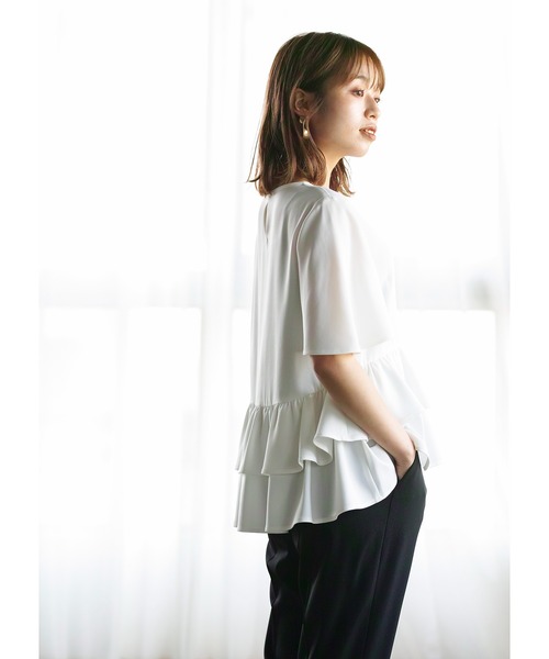 WHITE JOOLA(ホワイトジョーラ)の「【洗濯機で洗える!・WEB限定】フレアー半袖ティアードブラウス&センタープレス入りテーパードパンツ2点セットアップ(スーツセット・レディース・ベージュ/オフホワイト/ブラック・LL/SS/S/M/L)」の19枚目の写真