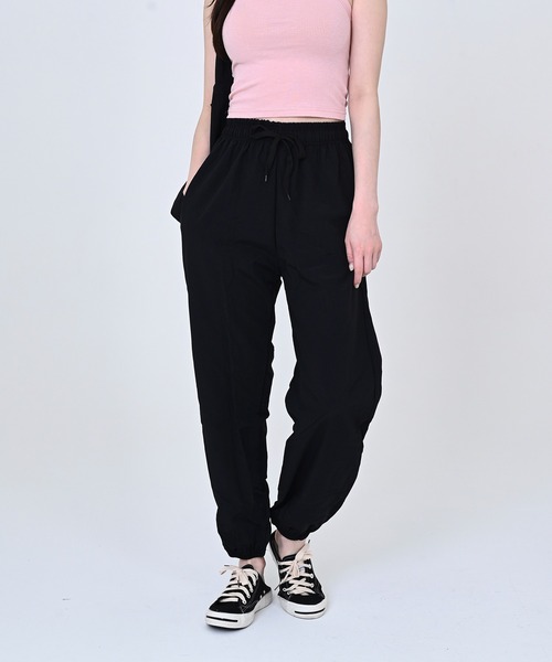me+em select(ミームセレクト)の「ナイロンジョガーパンツ【トートバッグ付】(その他パンツ・レディース・ブラック/グリーン/カーキ/クリーム/グレー/スカイブルー/パープル・FREE)」の9枚目の写真