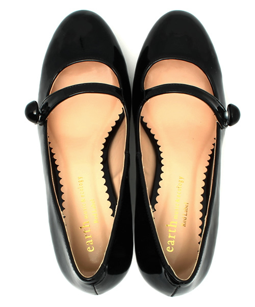 earth music&ecology(アースミュージックアンドエコロジー)の「ワンストラップパンプス(パンプス・レディース・ライトイエロー/ブラック/ピンクベージュ・23.5cm/23cm/24cm/22.5cm/24.5cm)」の12枚目の写真