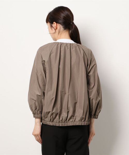 Te chichi（テチチ）の「ドロストギャザージップブルゾン（ブルゾン・レディース・ネイビー/モカ・ﾌﾘ-）」の4枚目の写真