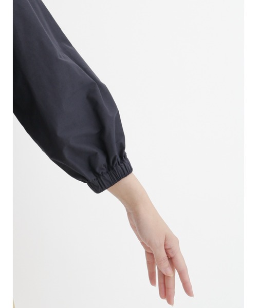 Te chichi（テチチ）の「ドロストギャザージップブルゾン（ブルゾン・レディース・ネイビー/モカ・ﾌﾘ-）」の13枚目の写真