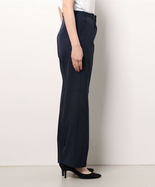 KOBE LETTUCE（コウベレタス）の「センタープレスストレートパンツ（その他パンツ・レディース・ネイビー/グレー/ベージュ・M/S）」の4枚目の写真