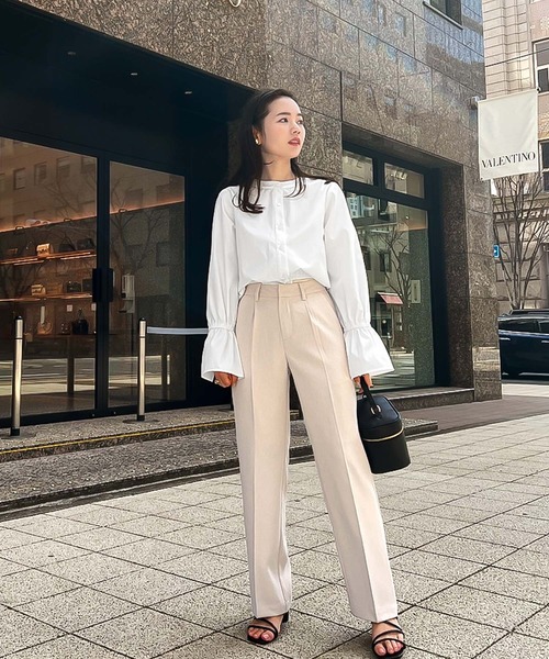 KOBE LETTUCE（コウベレタス）の「センタープレスストレートパンツ（その他パンツ・レディース・ネイビー/グレー/ベージュ・M/S）」の12枚目の写真