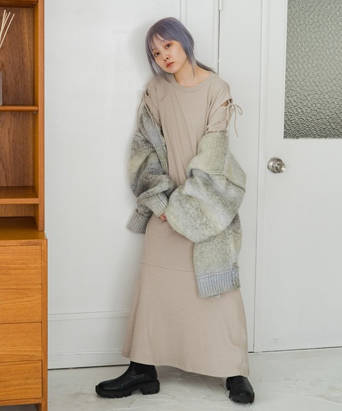 Kastane(カスタネ)の「【サイズ展開あり】袖スリットテレコティアードワンピース(ワンピース・レディース・ブラック/ブルー/オレンジ/グレー系その他・2/1)」の10枚目の写真