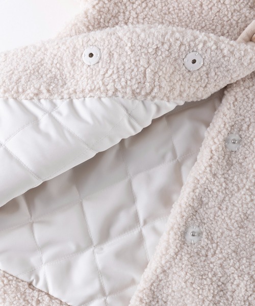 KP（ケーピー）の「ベロアリボンシープボアコート(110～130cm)（ノーカラーコート・キッズ・ベージュ/パープル・120cm/110cm/130cm）」の11枚目の写真