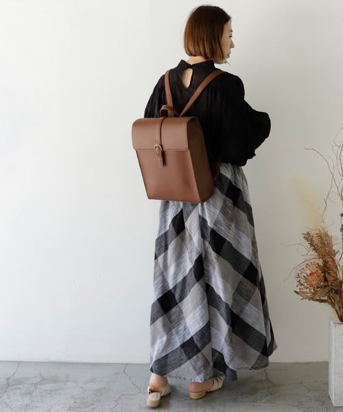 VitaFelice（ヴィータフェリーチェ）の「サッチェルリュックサック（バックパック/リュック・レディース・ブラウン/ダークブラウン/ブラック・FREE）」の22枚目の写真