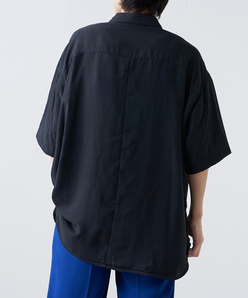 Lui's（ルイス）の「キュプラ混ハイツイスト5分袖無双シャツ（シャツ/ブラウス・メンズ・ブラック/ベージュ/グリーン・FREE）」の11枚目の写真