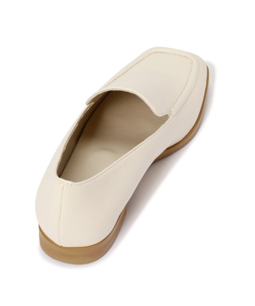 ROSE BUD（ローズバッド）の「スクエアトゥローファー（ローファー・レディース・ブラック/ホワイト・37/38/36）」の4枚目の写真