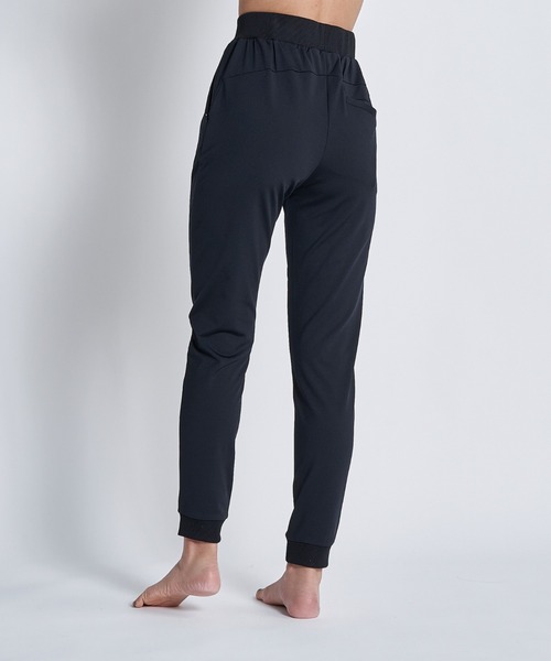 ROXY(ロキシー)の「PLEASANT DAYS PANTS/ロキシーストレッチパンツ(スウェットパンツ・レディース・ホワイト/ブラック/グレー・MEDIUM/LARGE/SMALL)」の16枚目の写真