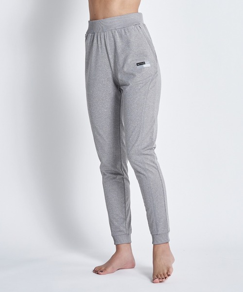 ROXY(ロキシー)の「PLEASANT DAYS PANTS/ロキシーストレッチパンツ(スウェットパンツ・レディース・ホワイト/ブラック/グレー・MEDIUM/LARGE/SMALL)」の5枚目の写真