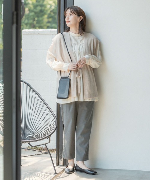 studio CLIP（スタディオクリップ）の「【みんなのリクエストパンツ】テーパードパンツ（その他パンツ・レディース・ブラック/カーキ/その他7/ボルドー/マスタード/モカ/ライトベージュ・SMALL/MEDIUM/LARGE/X-LARGE/XX-LARGE/XXX-LARGE）」の10枚目の写真