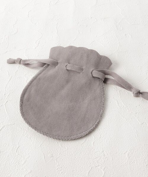 SHOO・LA・RUE（シューラルー）の「◆フェイクパールミニブローチ【巾着付き】（ブローチ/コサージュ・レディース・シルバー/ゴールド・00）」の7枚目の写真