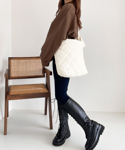 Heather(ヘザー)の「キルティングショルダーBAG 172580(ショルダーバッグ・レディース・オフホワイト/ブラック・ONE SIZE)」の13枚目の写真
