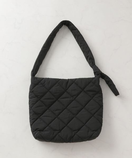 Heather(ヘザー)の「キルティングショルダーBAG 172580(ショルダーバッグ・レディース・オフホワイト/ブラック・ONE SIZE)」の4枚目の写真